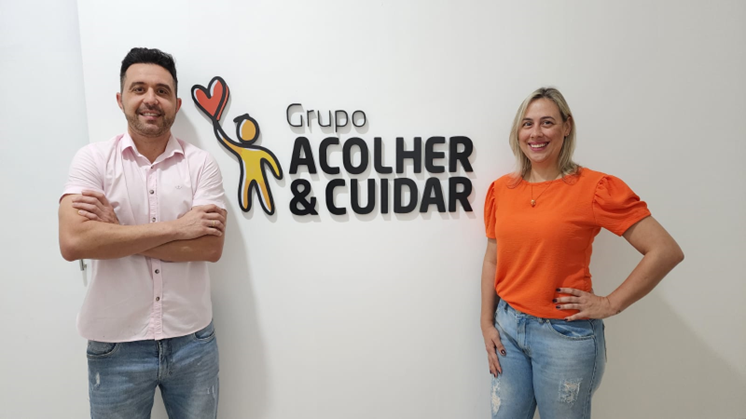 Casal abre primeira unidade da Acolher e Cuidar no interior de São Paulo