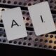 imagem com duas placas com as letras AI, simbolizando inteligência artificial; IA generativa; apps inteligência artificial