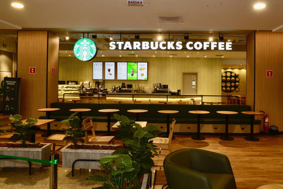 loja do Starbucks Brasil; Zamp deve adquirir operações da marca