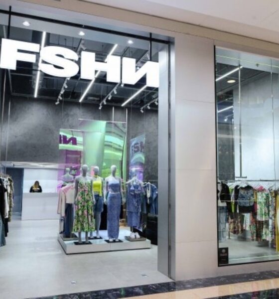 Fachada de loja com visual merchandising da FSHM