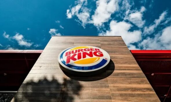 Fachada do Burger King, controlado pela Zamp no Brasil marketing