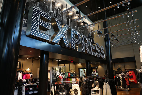 Fachada de loja da Express, sob risco de falência nos EUA