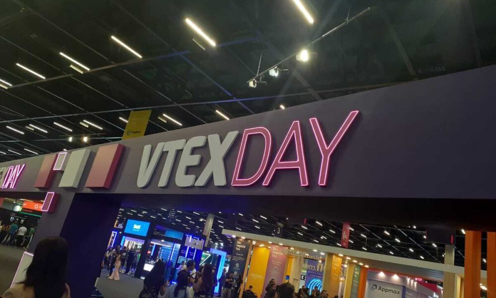 Entrada do VTEX DAY, como logo do evento