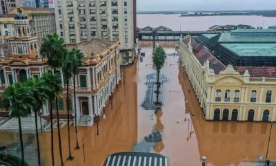 Centro de Porto Alegre completamente inundado.