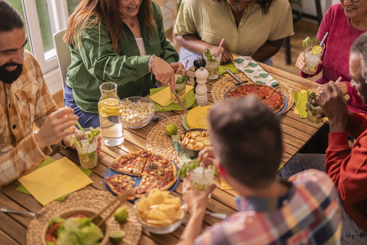 alimentos e bebidas