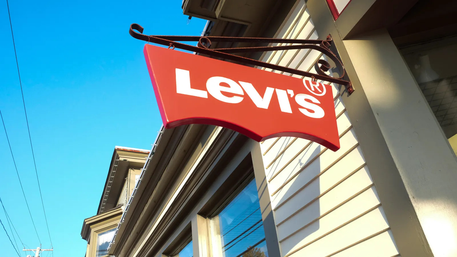 Levi's