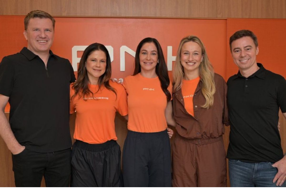 CEO's da Live! e Pink Cheeks