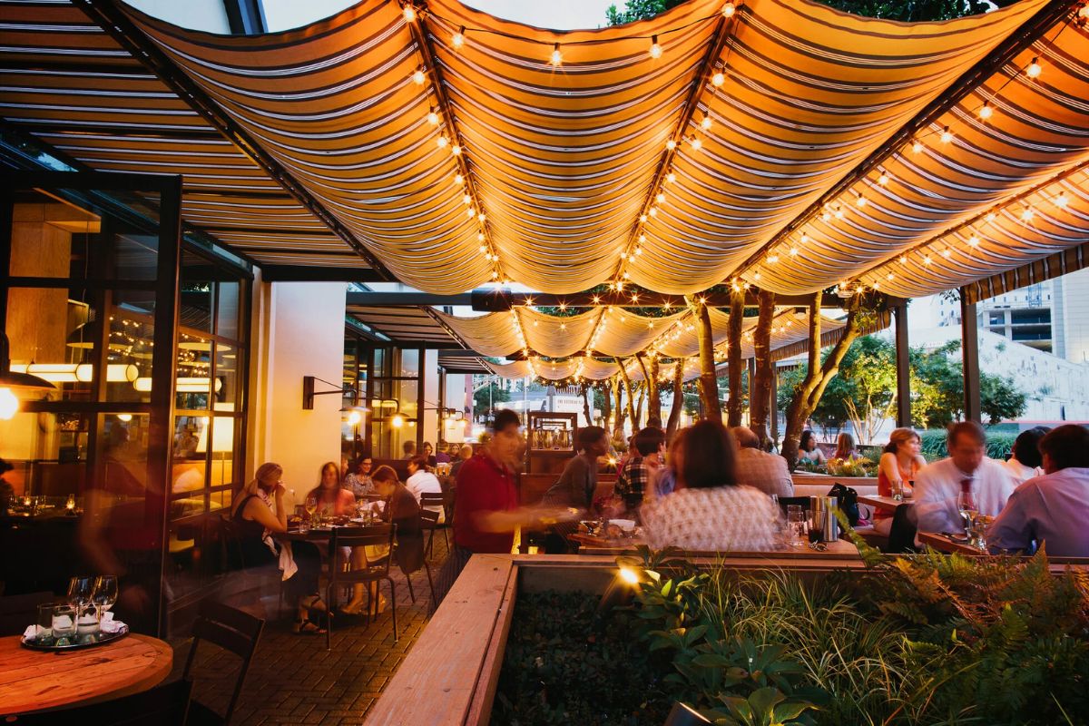 Rocket Farm Restaurants: Executivo participa da NRA SHOW 2026