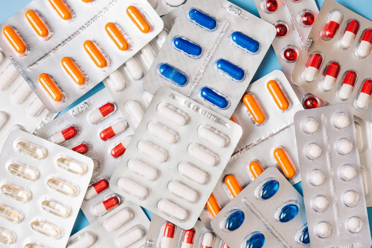 Magazine Luiza - Anvisa autoriza venda de medicações